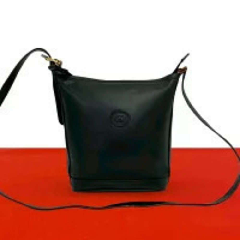 Gucci GG Leather Shoulder Bag Sacoche Pouch Clutch Black